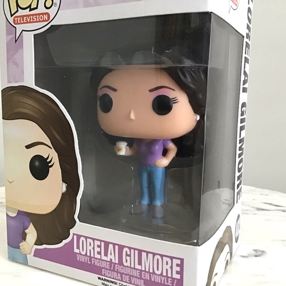 Lorelai Gilmore Vynil Figure New In Box - Picture 2 of 9